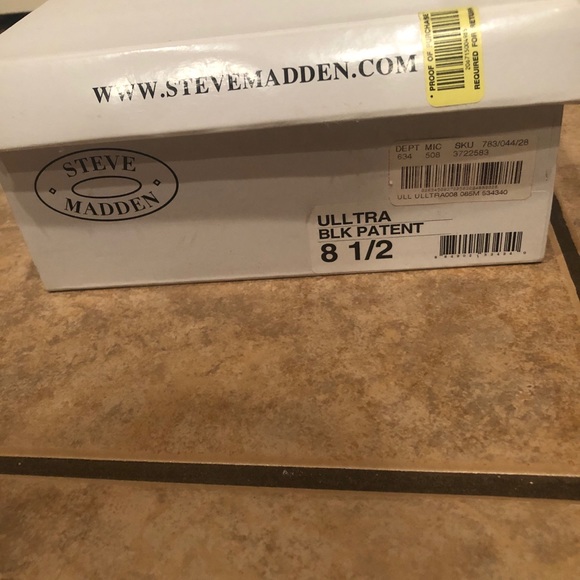 Steve Madden Black Patent Leather High Heel sz 8.5 - Picture 7 of 8